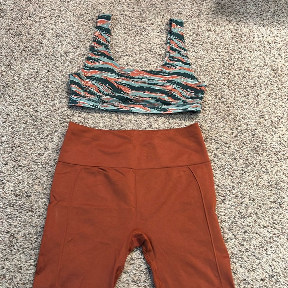 Fabletics leggings and sports bra